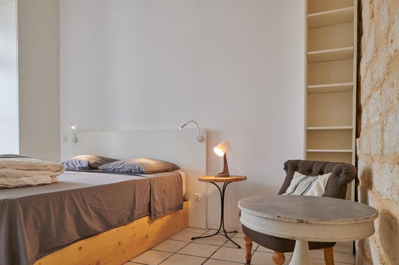 Grand Appartement Au Coeur De Sete Bagian luar foto